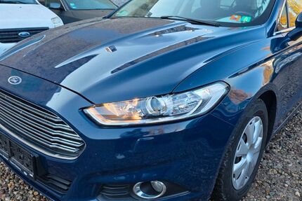 Ford Mondeo 204.000 km 6.950 € Berlin 10245