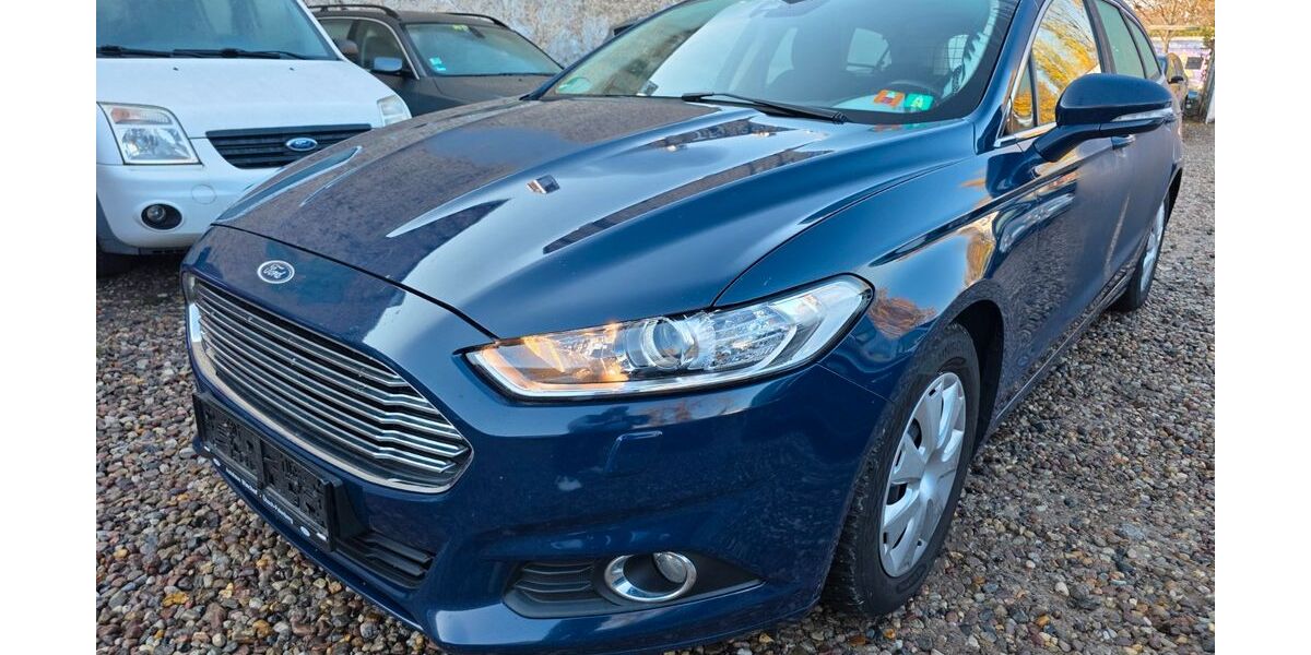 Ford Mondeo 204.000 km 6.950 € Berlin 10245