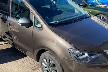 Seat Alhambra 99.000 km 19.500 &euro; Hamburg 22085