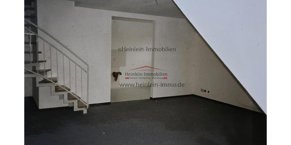 3 ZKBB* SW-Terrasse*tgl. Wannenbad* KFZ-Stellpl.* ausgebauter Dachboden* Riedstadt-Crumstadt - Dachgeschoßwohnung Riedstadt / Crumstadt Crumstadt | Angebot:25355403