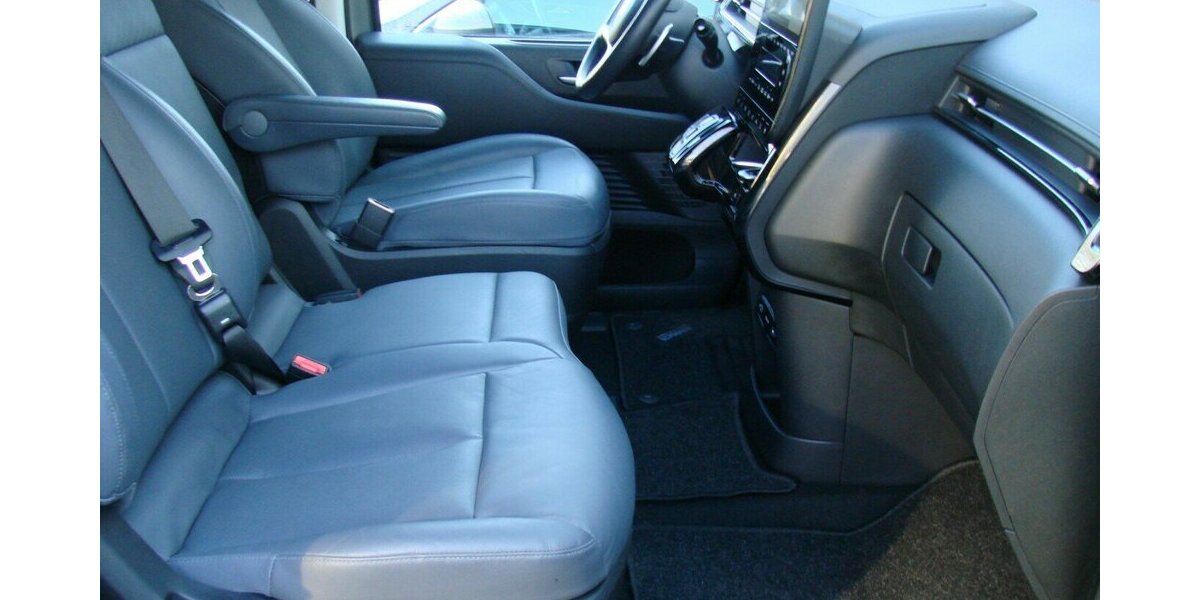 Hyundai Staria Prime 2.2CRDI 9-Sitzer ACC LED 24.308 km 39.980 &euro; Falkensee 14612