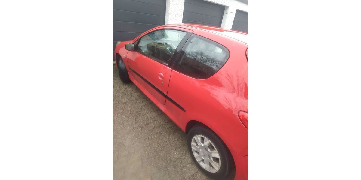 Peugeot 206 90.000 km 1.000 &euro; Unterschleißheim 85716