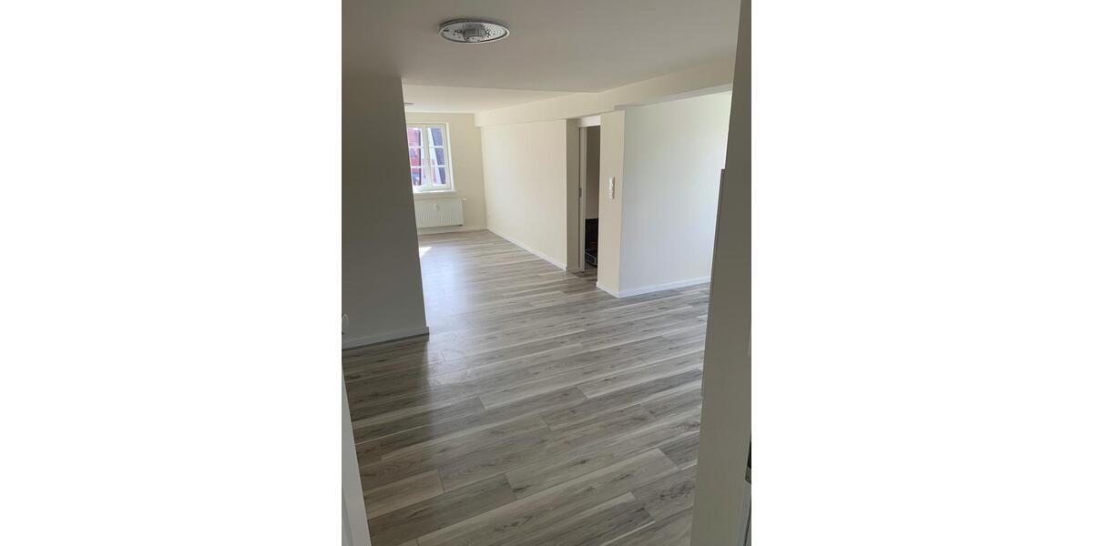 Dachgeschoßwohnung Fürth Altstadt - 2.5 Zimmer, 52 m&sup2;, 225.000&euro; | Angebot:26416036