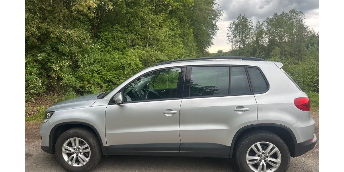 VW Tiguan 158.000 km 9.990 &euro; Kreuztal 57223