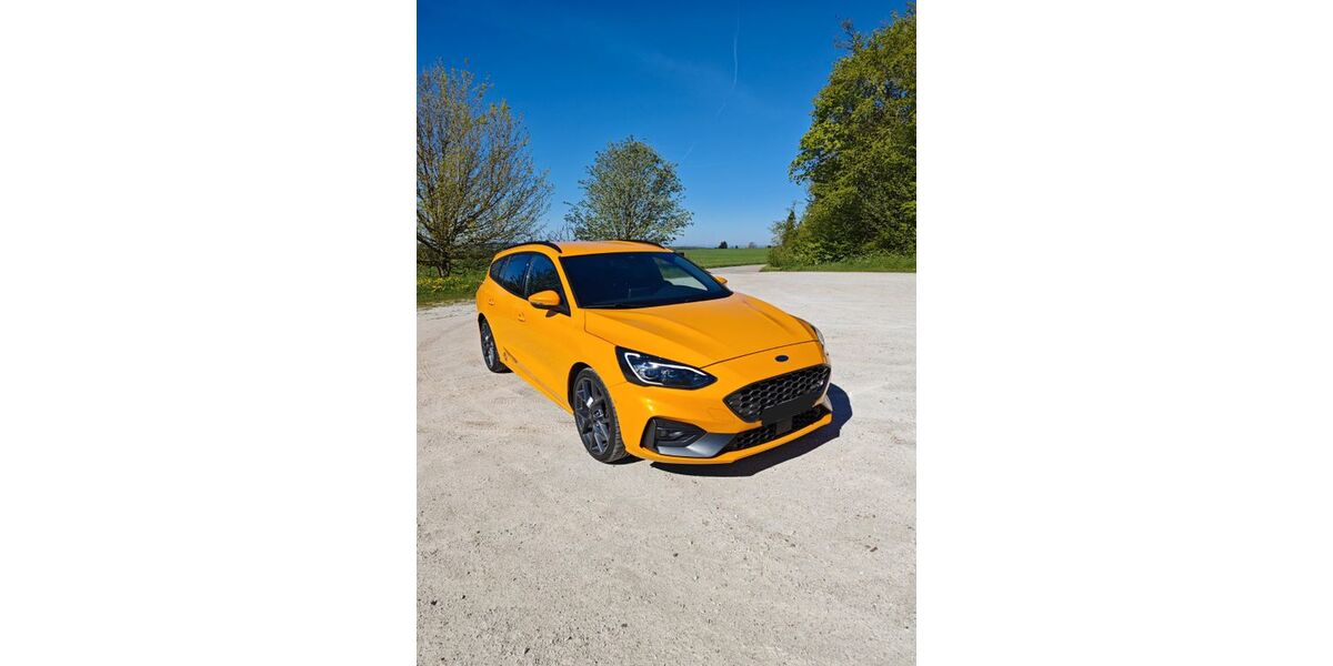 Ford Focus 71.000 km 22.990 &euro; Osburg 54317