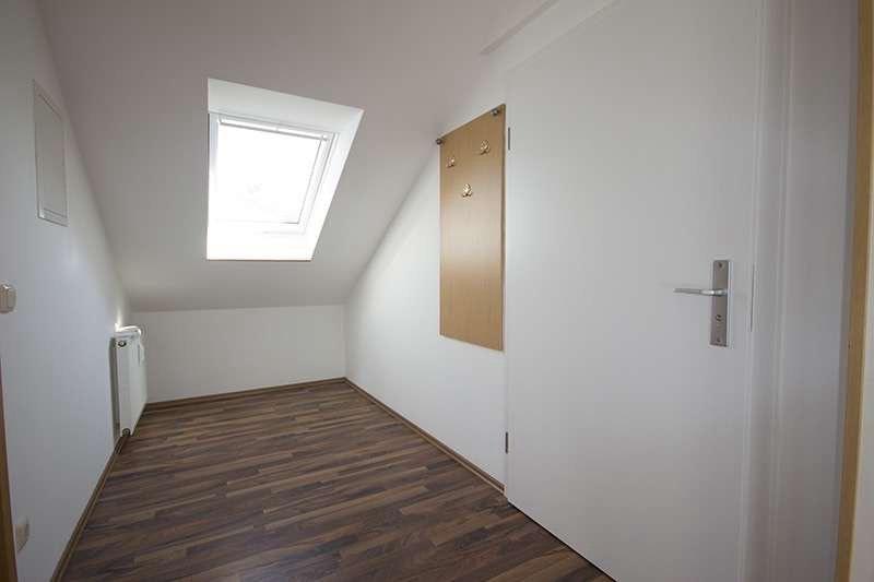 Dachgeschoßwohnung Königsbrunn - 2 Zimmer, 86 m&sup2;, 399.000&euro; | Angebot:26699589