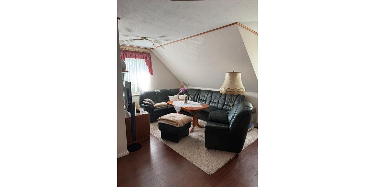 Etagenwohnung Elsterwerda - 3 Zimmer, 130 m&sup2;, 155.000&euro; | Angebot:26768837