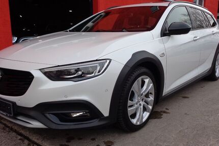 Opel Insignia 214.000 km 13.900 € Nürnberg 90431