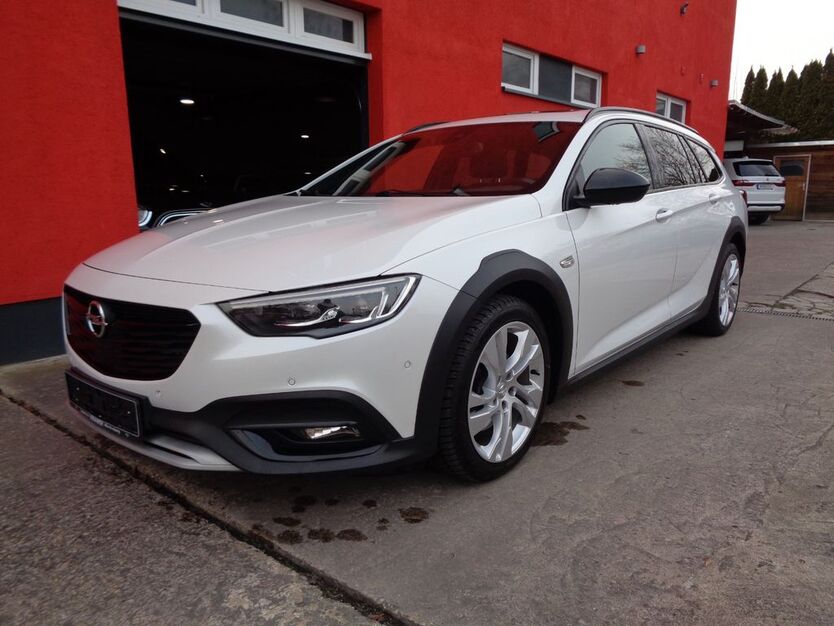 Opel Insignia 214.000 km 13.900 € Nürnberg 90431