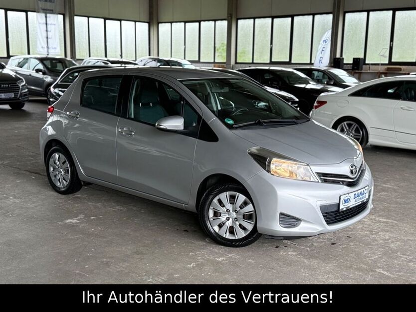 Toyota Yaris 39.000 km 7.799 € Oelde 59302