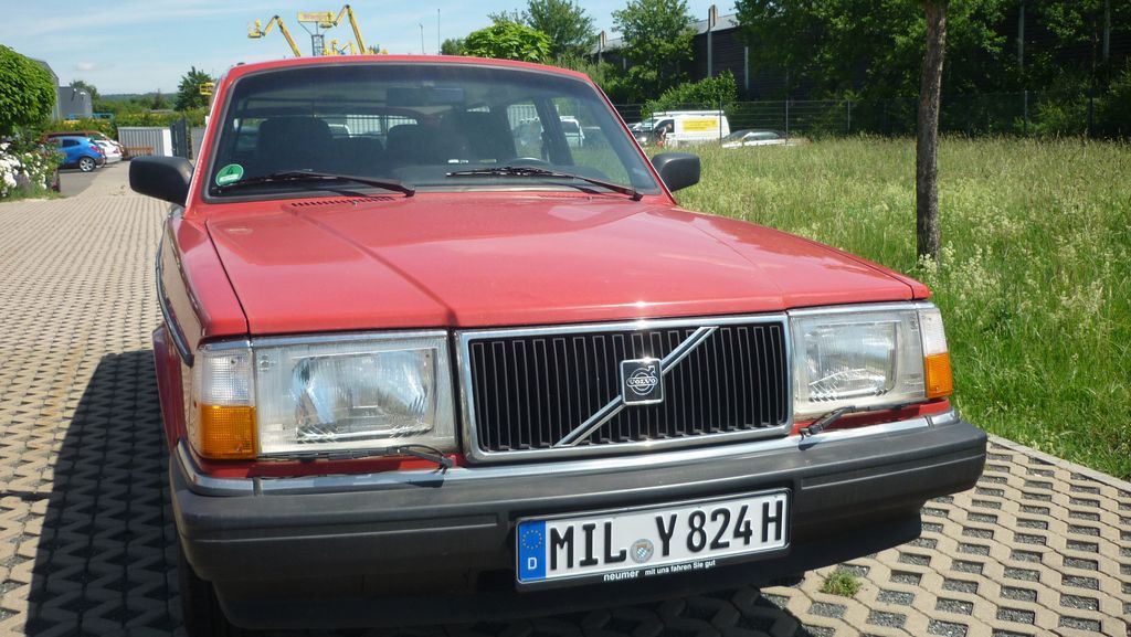 Volvo 240 112.000 km 22.900 &euro; Bayreuth 95444