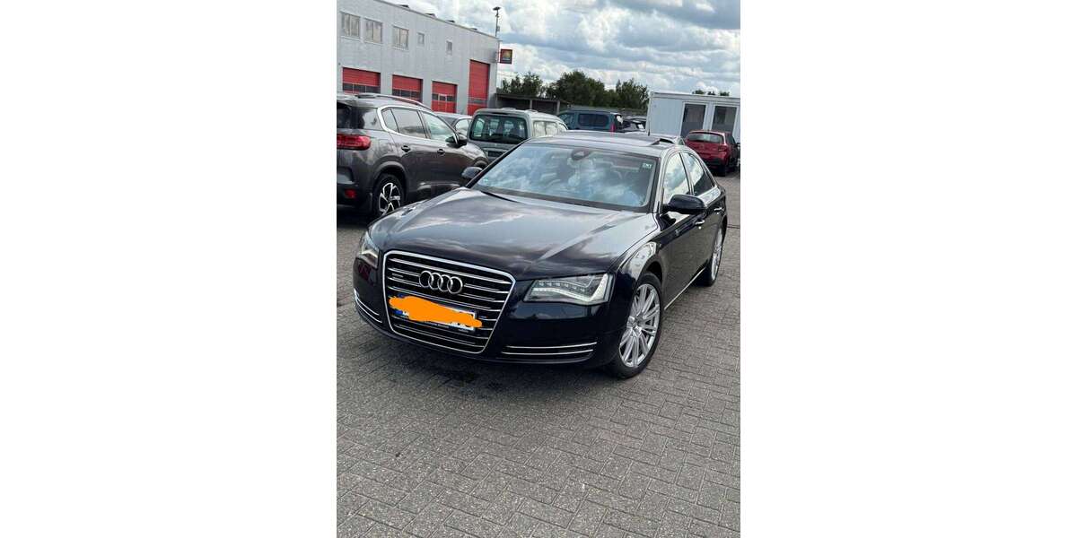 Audi A8 240.000 km 17.999 &euro; München 80993