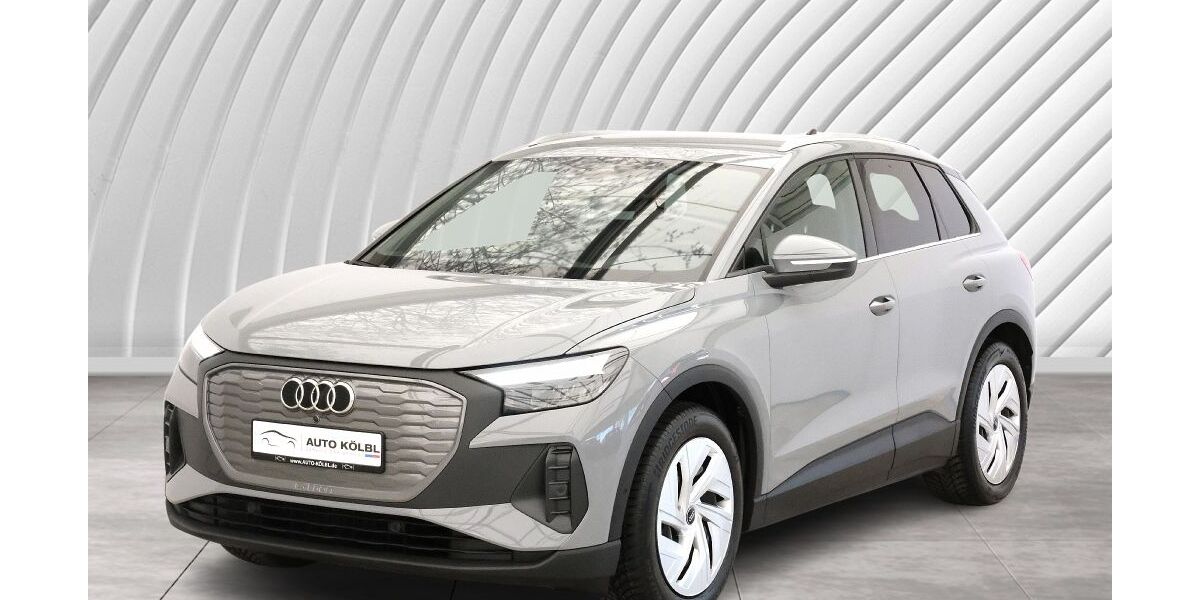 Audi Q4 e-tron 99.901 km 24.390 &euro; Unterschleißheim 85716
