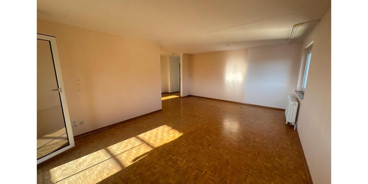 Etagenwohnung Münsingen - 4 Zimmer, 99 m&sup2;, 850&euro; | Angebot:26375254