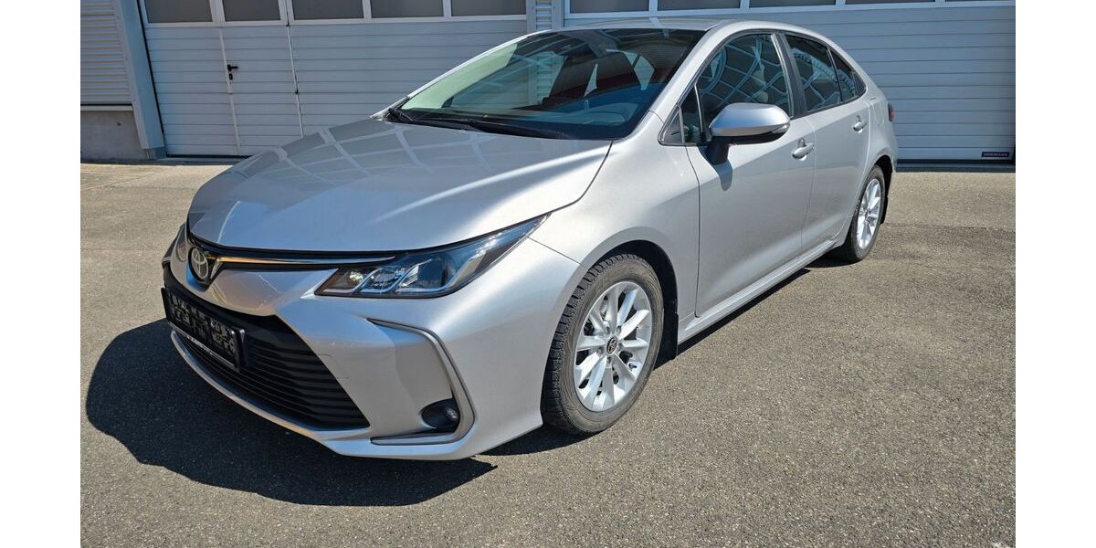 Toyota Corolla 53.800 km 18.990 &euro; Langenenslingen 88515