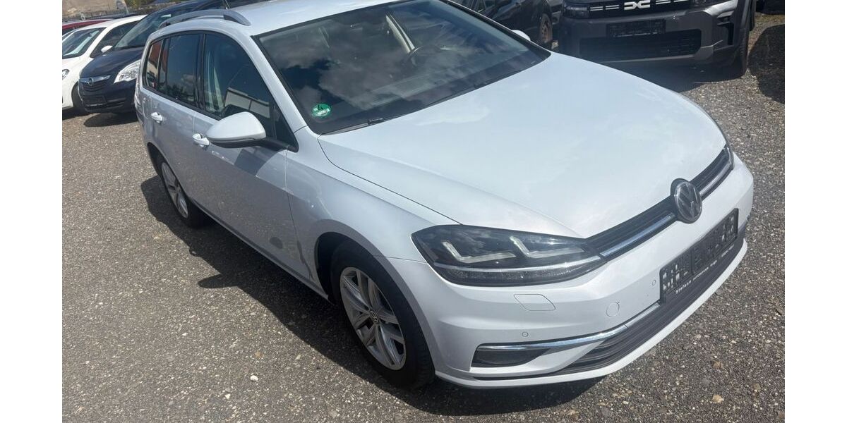 VW Golf 211.558 km 7.490 &euro; Elsterwerda 04910