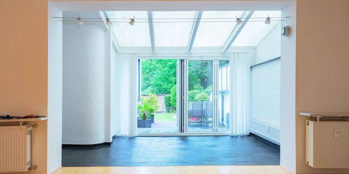 Etagenwohnung Krefeld / Bockum Bockum - 3 Zimmer, 98 m&sup2;, 995&euro; | Angebot:26627753