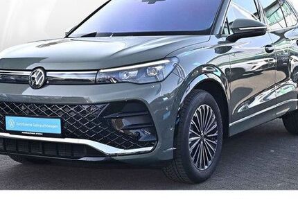 VW Tiguan 8.438 km 45.990 &euro; Bielefeld 33689