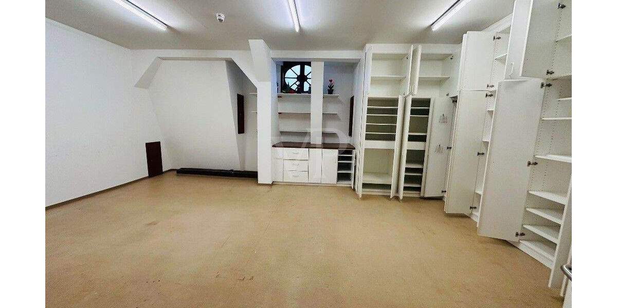Gewerbeobjekt Celle Altstadt - 1 Zimmer, 643 m&sup2;, 3.900&euro; | Angebot:25677772