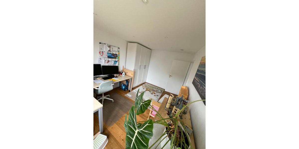 Etagenwohnung Radolfzell am Bodensee - 6.5 Zimmer, 160 m&sup2;, 760.000&euro; | Angebot:27120848