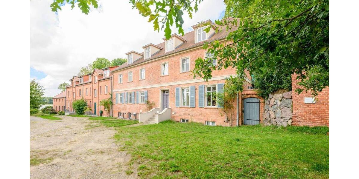 Etagenwohnung Neuruppin Karwe - 5 Zimmer, 170 m&sup2;, 659.000&euro; | Angebot:26030015