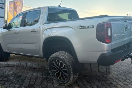 VW Amarok 8.900 km 42.421 € Weilheim 82362