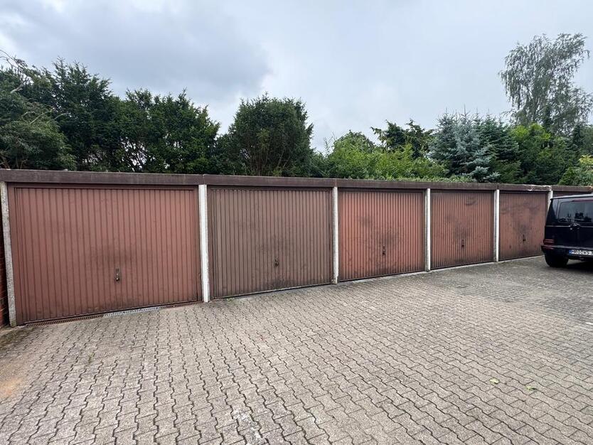 Garage Einzel-Doppel zu vermieten