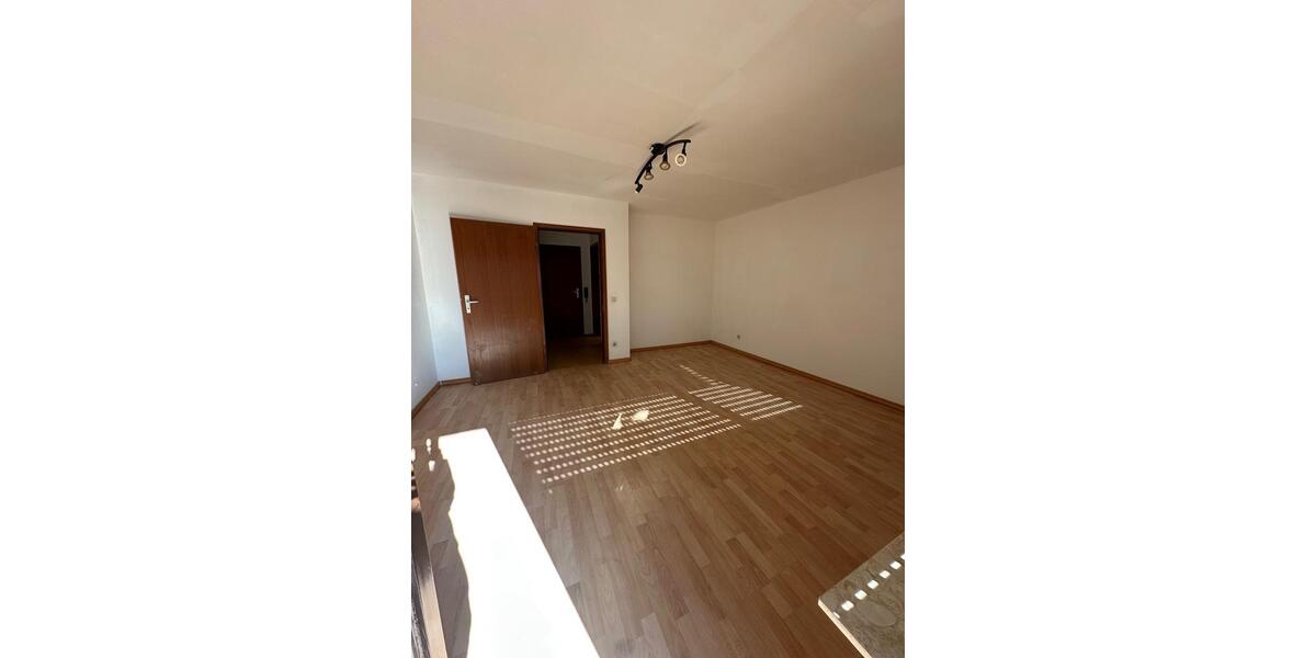 Etagenwohnung Bad Wildbad - 1.5 Zimmer, 32 m&sup2;, 400&euro; | Angebot:26335393