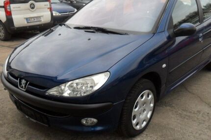 Peugeot 206 44.351 km 3.100 &euro; Langenselbold 63505