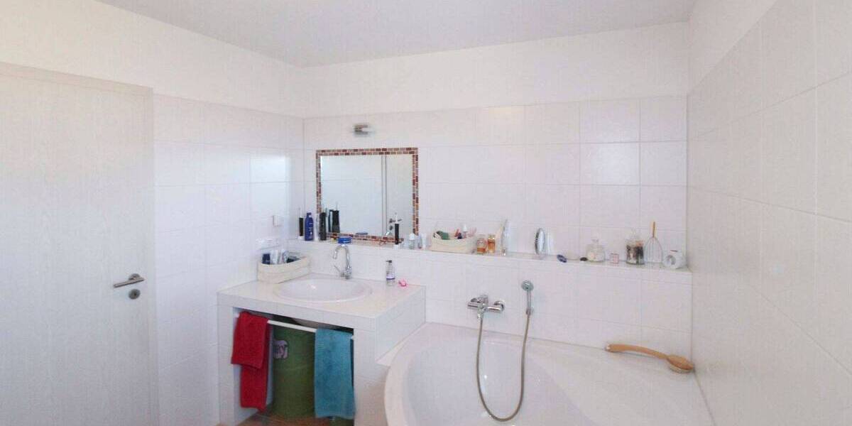 Mehrfamilienhaus, Wohnhaus Kienberg Labering - 9 Zimmer, 270 m&sup2;, 850.000&euro; | Angebot:26156422