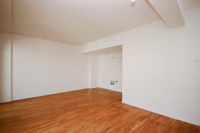 Großzügige 5-Zimmer-Wohnung in neuwertigem Zustand - Kernsanierung 2020 5 zimmer