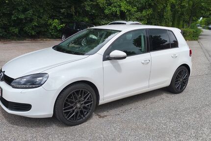 VW Golf 144.000 km 3.499 &euro; Neufahrn 85375