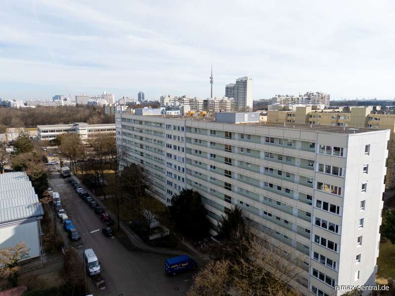 Wohnung zum Kaufen in München 330.000 € 54.6 m²