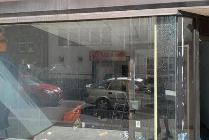 Gewerbe-Ladenfläche, ab sofort zur Verfügung zimmer