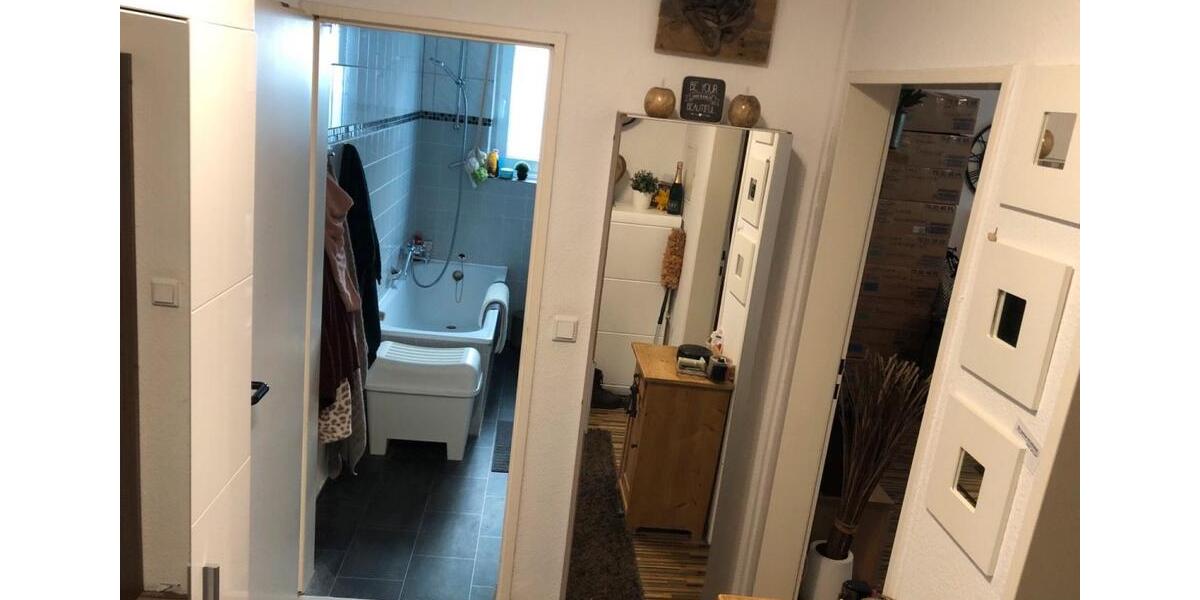 Erdgeschoßwohnung Remscheid Lüttringhausen - 2 Zimmer, 62 m&sup2;, 350&euro; | Angebot:24564613