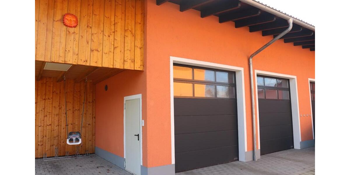 Dachgeschoßwohnung Teublitz - 3 Zimmer, 109 m&sup2;, 820&euro; | Angebot:26004649