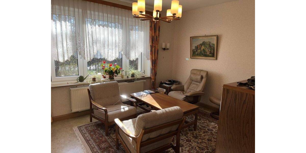 Einfamilienhaus Kulmbach Blaich - 7 Zimmer, 160 m&sup2;, 215.000&euro; | Angebot:26724835