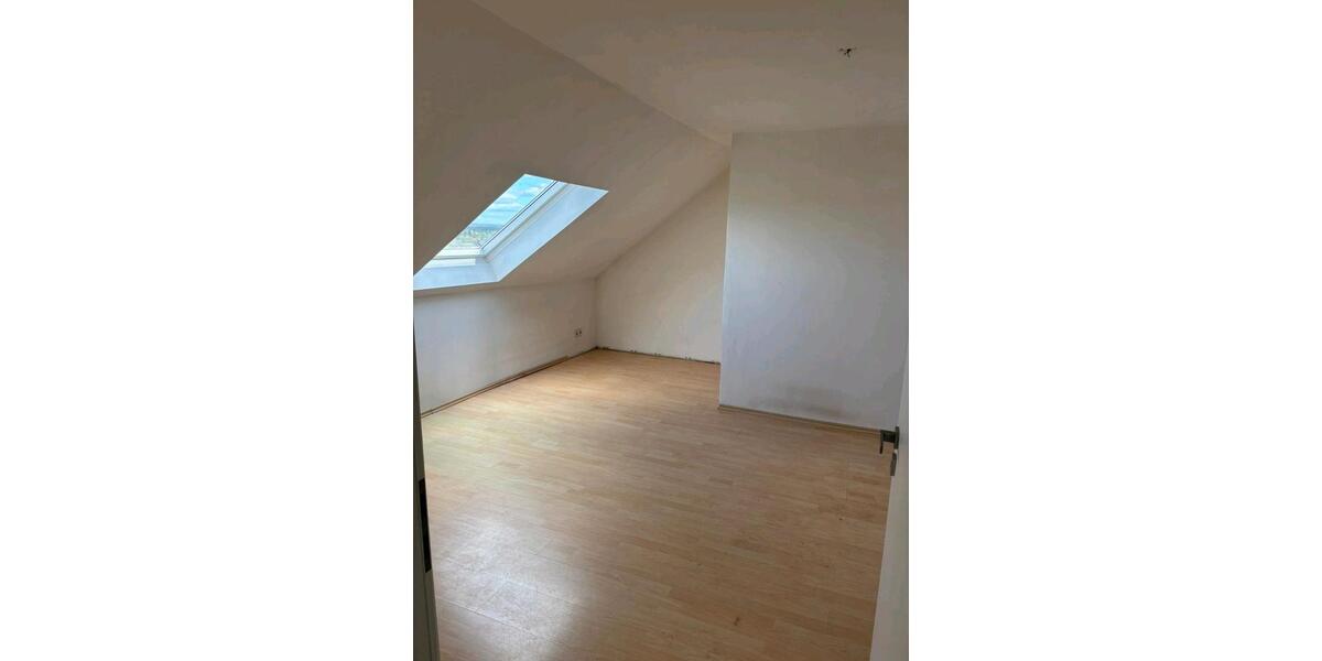 Maisonettenwohnung Bexbach - 4 Zimmer, 115 m&sup2;, 1.100&euro; | Angebot:26325877