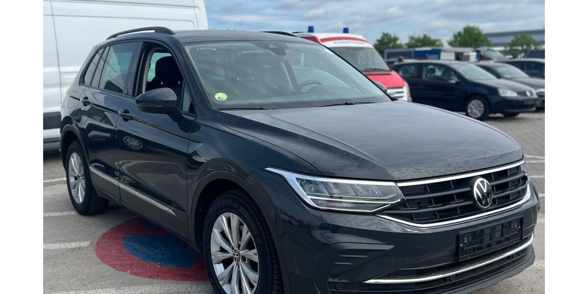 VW Tiguan 184.058 km 17.300 &euro; Mittenwalde 15749