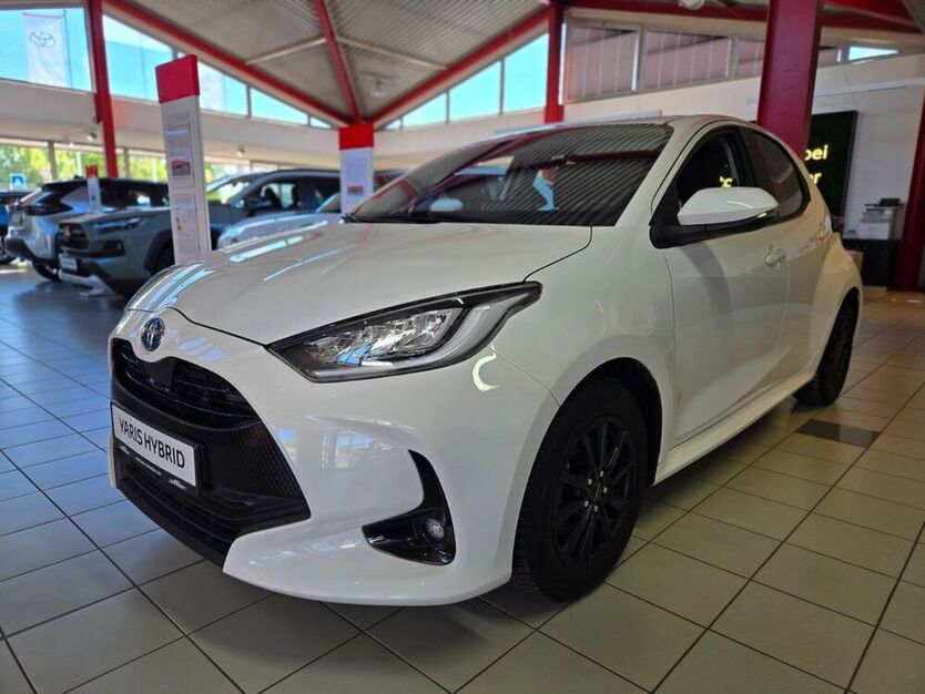 Yaris