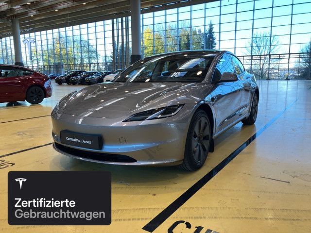 Tesla Model 3 10.762 km 47.400 € Hanau 63457