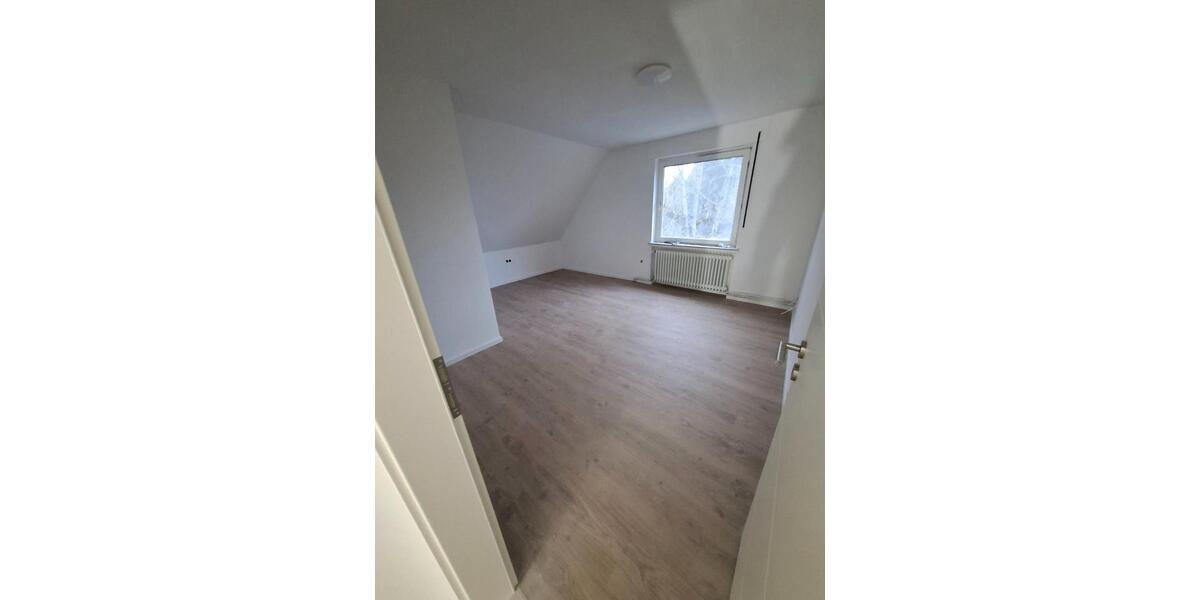 Etagenwohnung Friedeburg - 1 Zimmer, 50 m&sup2;, 500&euro; | Angebot:26348527