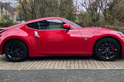 Nissan 370Z 19.000 km 33.000 &euro; Haan 42781