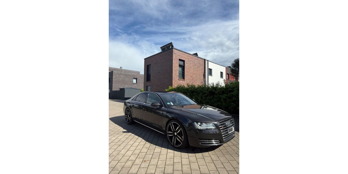 Audi A8 244.000 km 18.000 &euro; Lingen 49808
