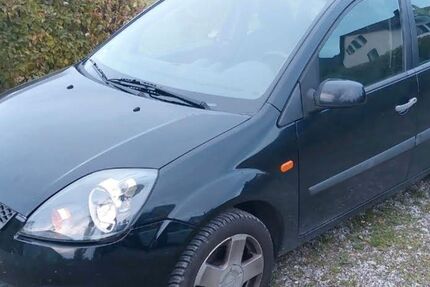 Ford Fiesta 275.000 km 1.000 &euro; Crailsheim 74564