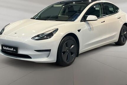 Tesla Model 3 49.080 km 30.989 &euro; Neckarsulm-Obereisesheim 74172