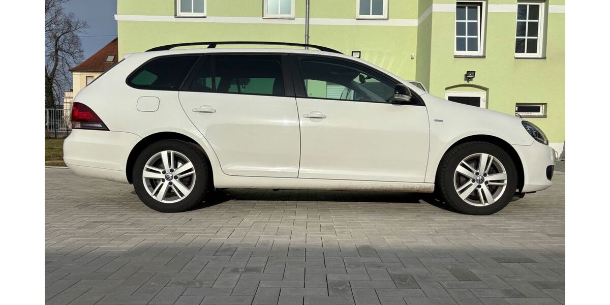 VW Golf 136.347 km 7.500 &euro; Döbeln 04720
