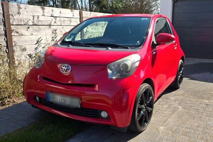 Toyota IQ