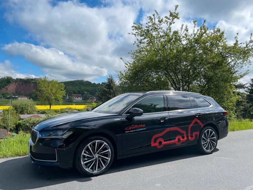 Skoda Superb 5.000 km 49.990 € Meißen 01662