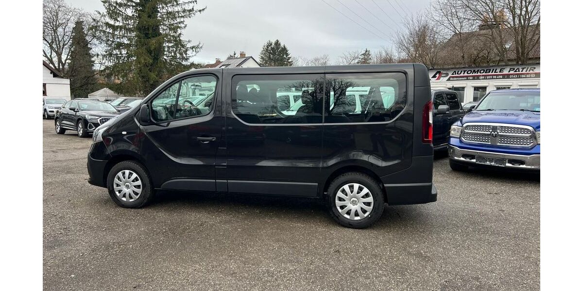 Renault Trafic 77.000 km 17.900 &euro; München 81243